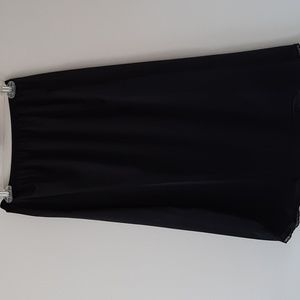 Vanity Fair half slip with slit. Black . Large. Never been worn. Lace tr…